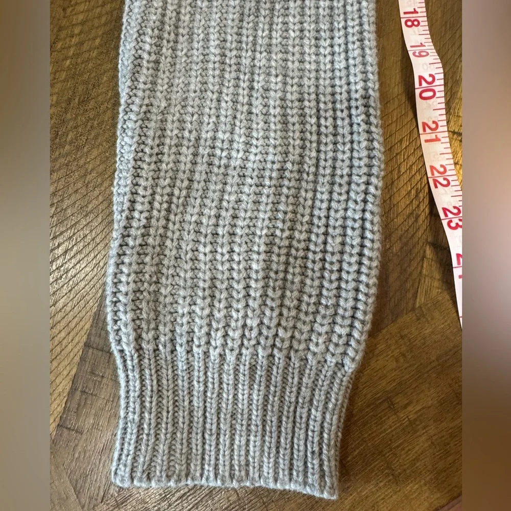 Cozy Gray Women's Cardigan - Picture 8 of 8